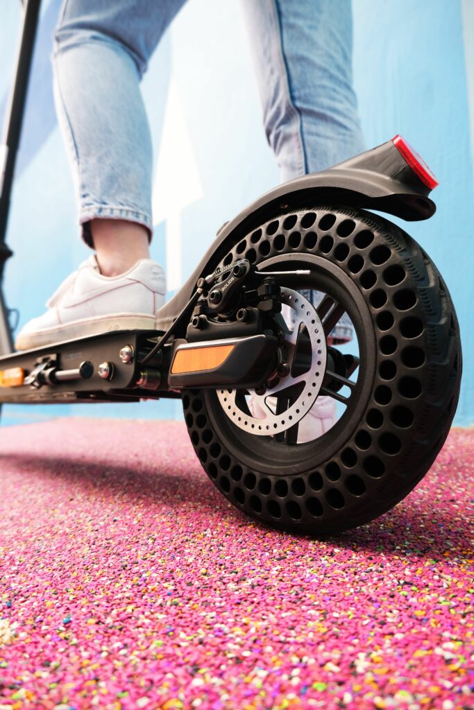 literalmente Muy lejos inferencia Elige los neumáticos adecuados para tu patinete eléctrico! - UrbanGlide
