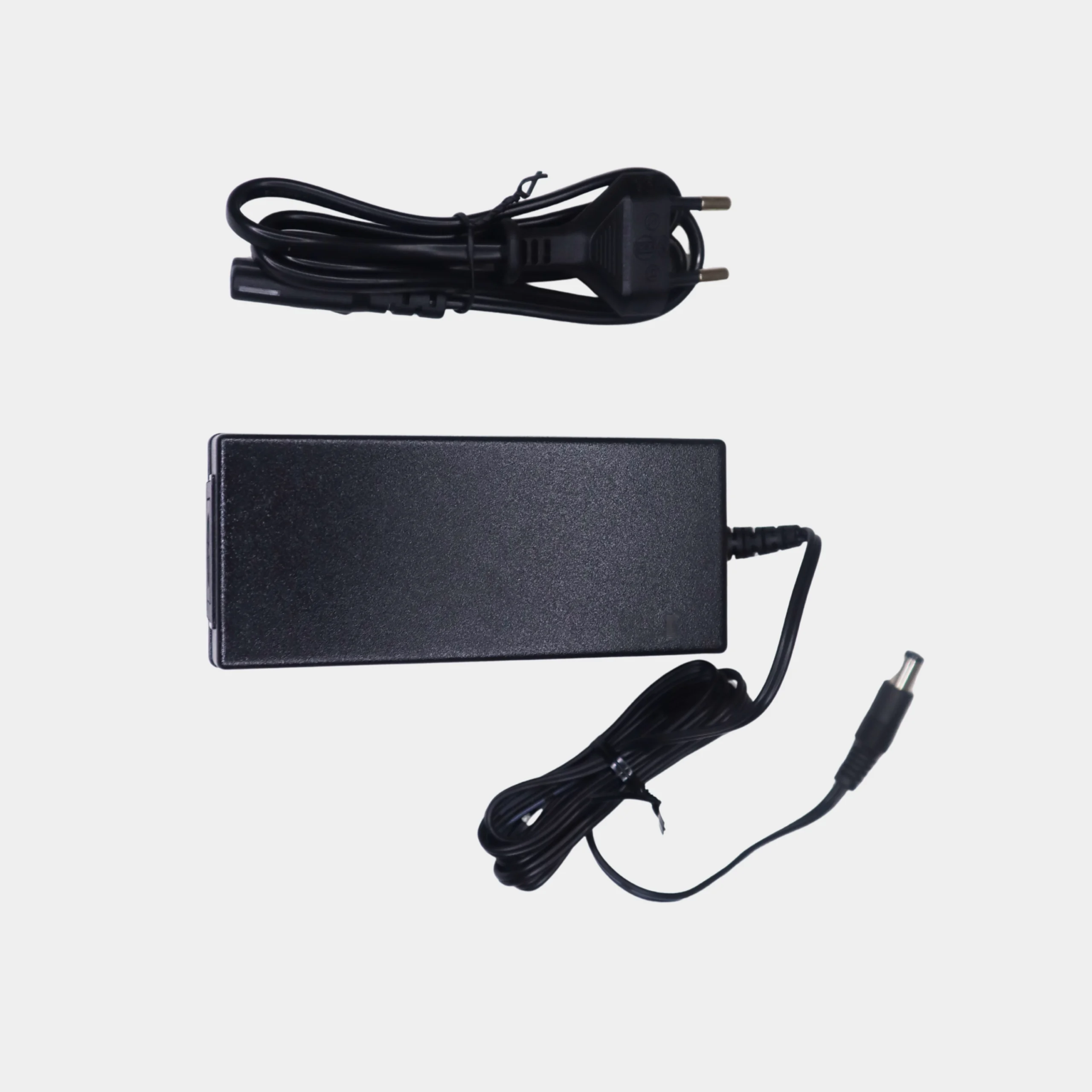 Chargeur Secteur UrbanGlide 42V/1.5A – Compatible Avec Trottinettes Ride 100S, 100XS Et 100 Max – Bloc D’Alimentation D’Origine Pour Recharge Rapide Et Sécurisée